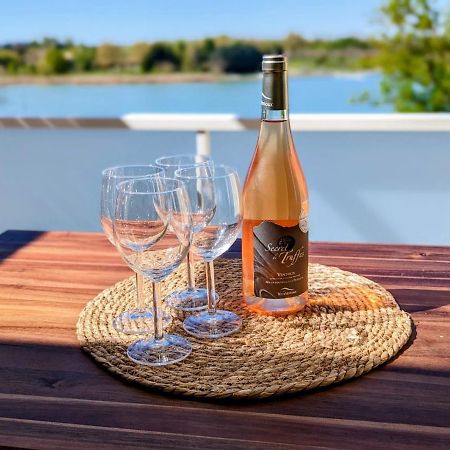 Lakeside Provence - Appartement 4 Etoiles Face Au Lac De Monteux Zewnętrze zdjęcie