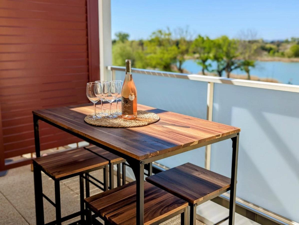 Lakeside Provence - Appartement 4 Etoiles Face Au Lac De Monteux Zewnętrze zdjęcie