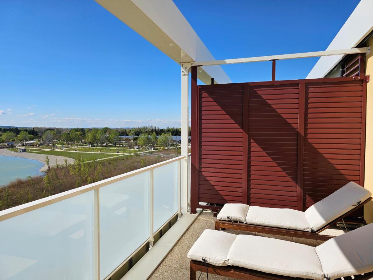 Lakeside Provence - Appartement 4 Etoiles Face Au Lac De Monteux Zewnętrze zdjęcie