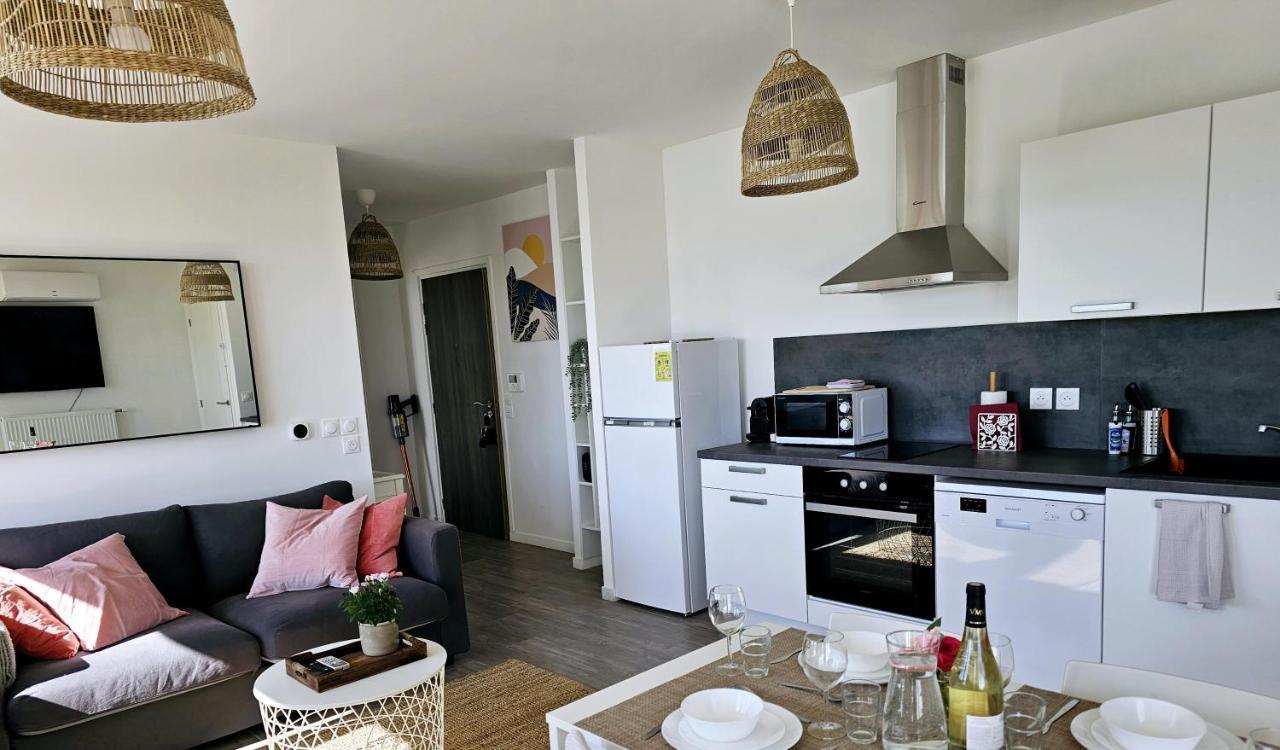 Lakeside Provence - Appartement 4 Etoiles Face Au Lac De Monteux Zewnętrze zdjęcie