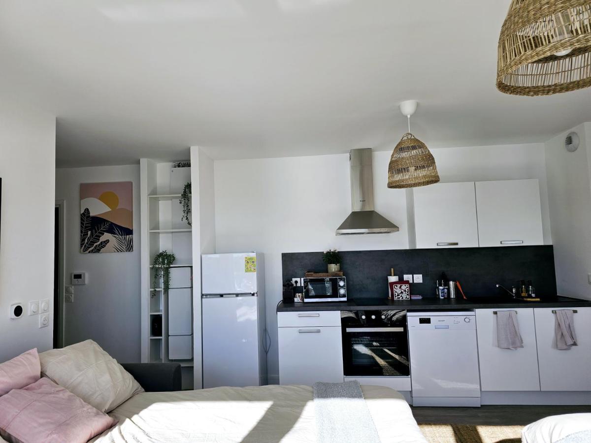 Lakeside Provence - Appartement 4 Etoiles Face Au Lac De Monteux Zewnętrze zdjęcie