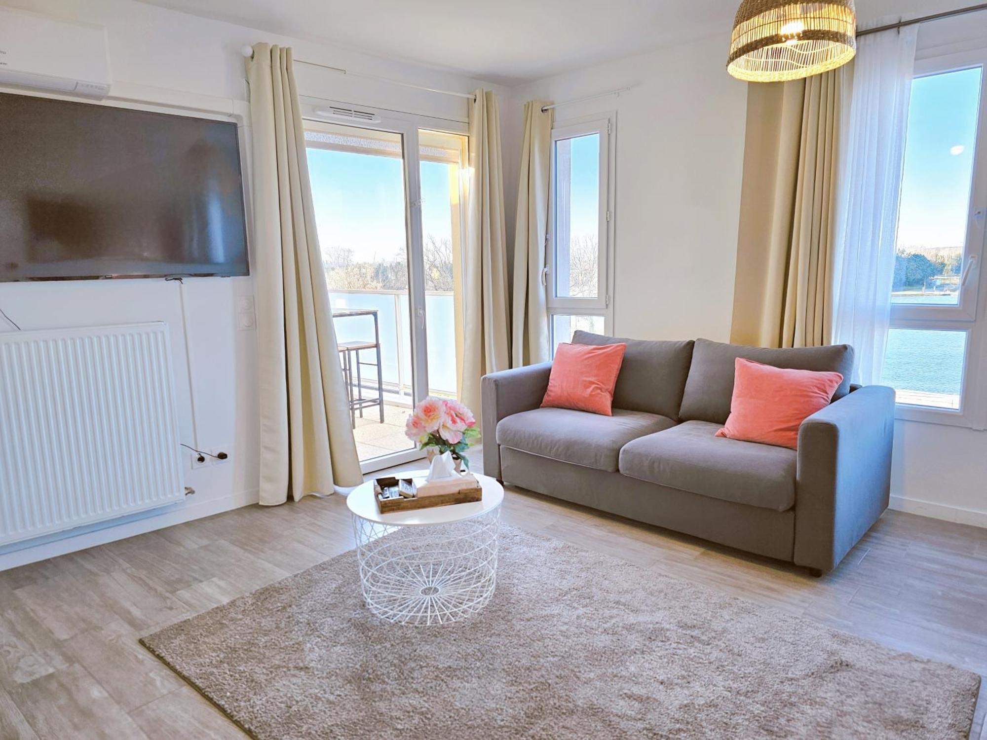 Lakeside Provence - Appartement 4 Etoiles Face Au Lac De Monteux Zewnętrze zdjęcie