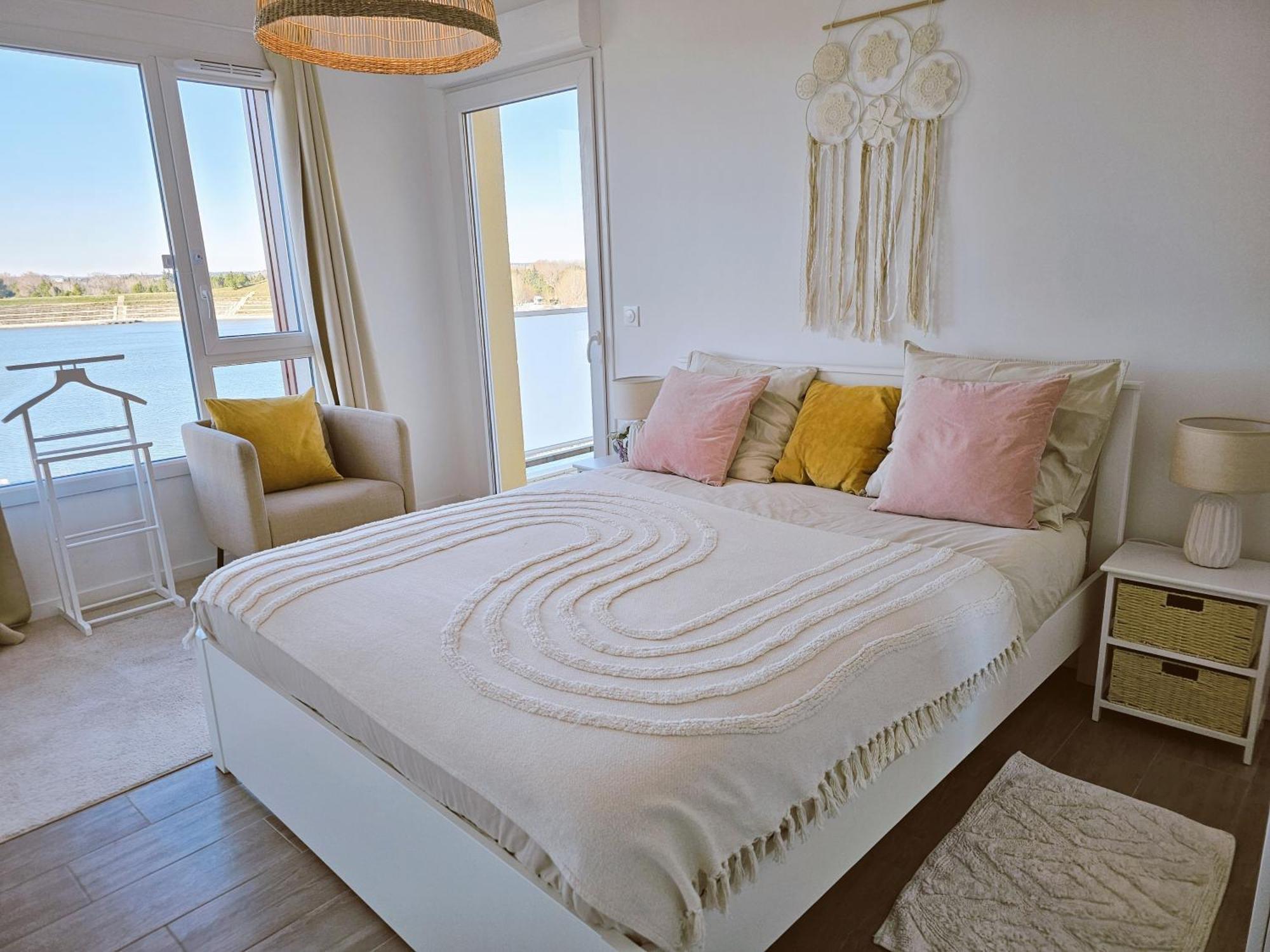Lakeside Provence - Appartement 4 Etoiles Face Au Lac De Monteux Zewnętrze zdjęcie