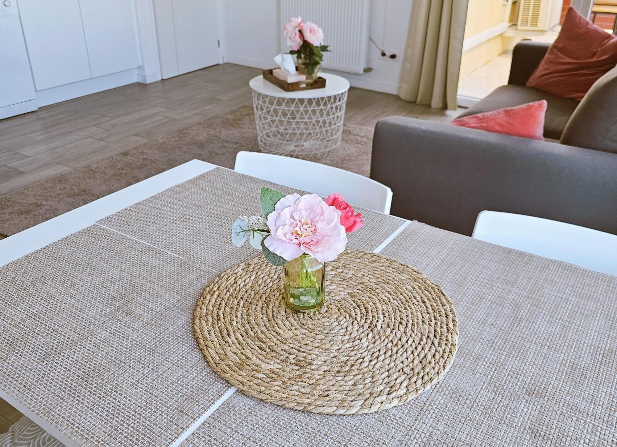 Lakeside Provence - Appartement 4 Etoiles Face Au Lac De Monteux Zewnętrze zdjęcie